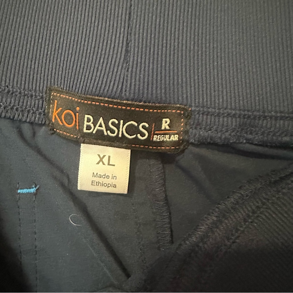 Navy Blue Koi Flared Elastic Waist Scrubs XL Regular NWT Healthcare Plain - Picture 3 of 4